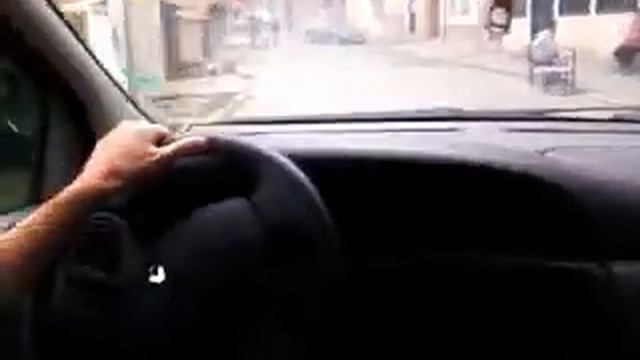 Driving a Car - Renault Scenic 1.9 DCi смотреть онлайн