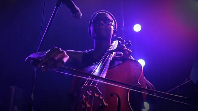 Reinventing Jude performs "Train Legs" on the Chevy Music Showcase смотреть онлайн