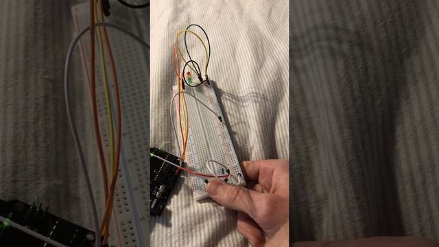 Stoplight Reflex Game Arduino Demo смотреть онлайн