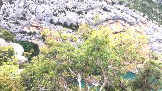 Вердонское ущелье и озеро Сент-Круа смотреть онлайн