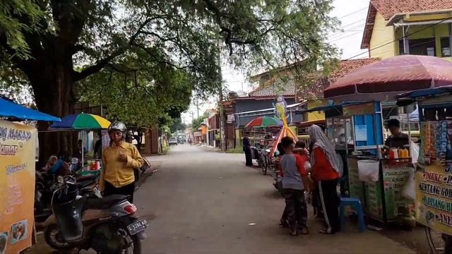 Rumah Kuno Tradisional Akulturasi Jawa & Kolonial Di Area Pemakaman Kuno Raja Mataram | Rumah Pencu смотреть онлайн