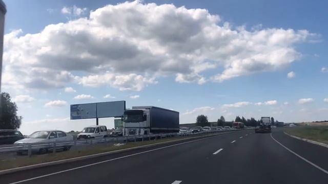 Окружная Бровары, пробки 10 балов в сторону Чернигова 21.08.2021 смотреть онлайн