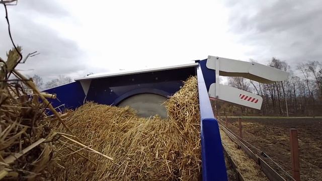 Испытания измельчителя соломы и сена 