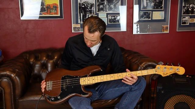 Vintage Guitar Oldenburg presents a Fender Precision Bass from 1979 in mocha brown смотреть онлайн