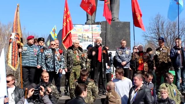 _Вставай, Донбасс!_. Донецкая панк-группа _День триффидов_ гимн ДНР.