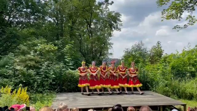 " "Русский танец" Aurora,Solnischko e.V. смотреть онлайн