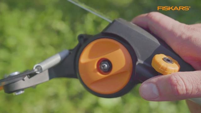 Пила садовая Fiskars смотреть онлайн