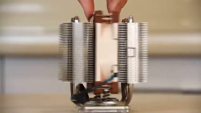 кулер высотой 11 см Noctua NH D9L смотреть онлайн