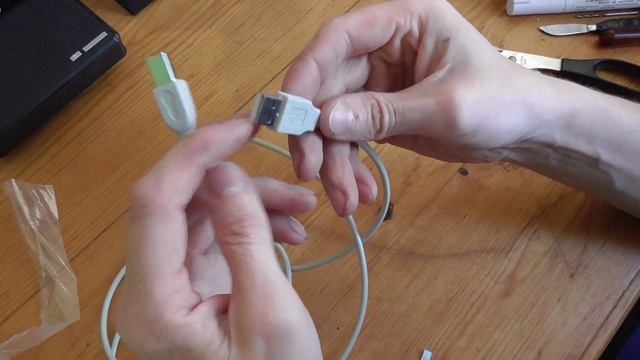 USB шнур для принтера, коврики под мобилку. смотреть онлайн