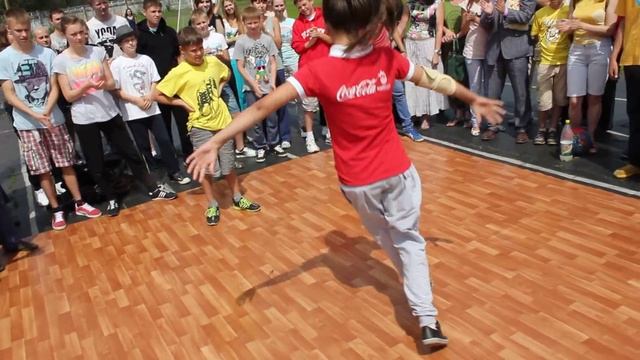Уличные танцы(2 тур) смотреть онлайн