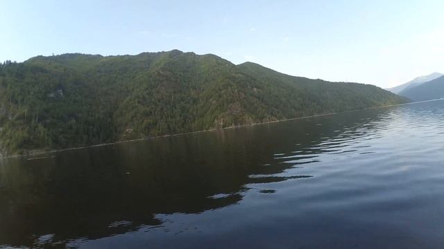 За хариусом в сердце Западного Саяна смотреть онлайн