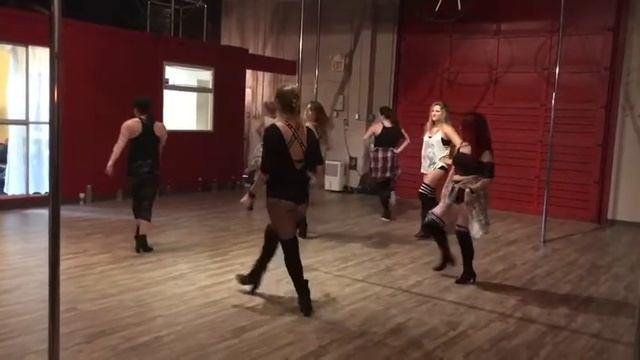 Army of Sass Abbotsford- Feeling Good (Jeni-Rae) смотреть онлайн