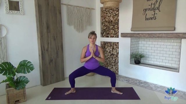 Этот ӣога-комплекс помогает мне быть строӣноӣ и поддерживать красивую осанку несмотря на годы!