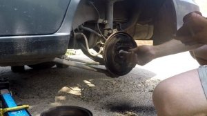 Hyundai Accent  - Замена задней ступицы