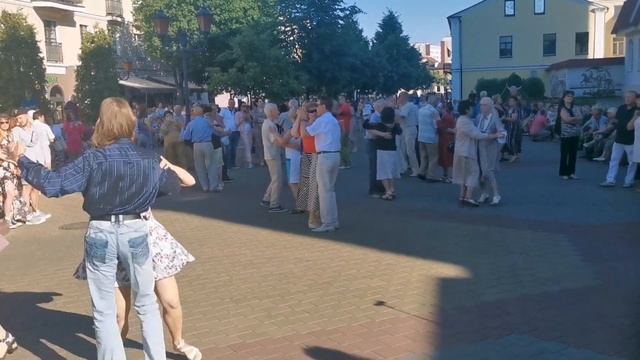 Наталья ЧЕРНЯКОВА?Вечер Вальса В БРЕСТЕ! смотреть онлайн