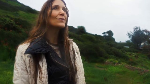 "Together Beautiful" by Hannah Ford (Music Video) смотреть онлайн