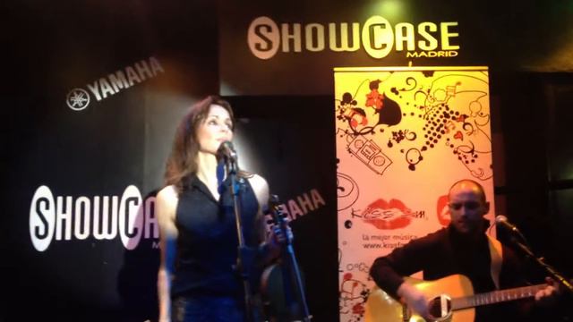 Sharon Corr - So Young (Acoustic Live) [Madrid, Dec 4th 2013] смотреть онлайн