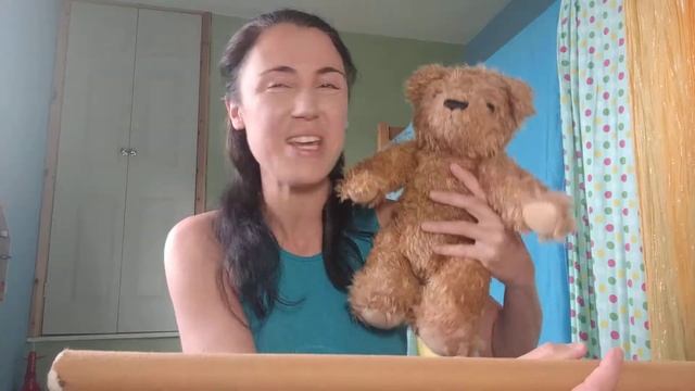 Teddy Jump Over The Candle Stick! Song with Becky Bops ?? (Jack be nimble rhyme) fun for toddlers ? смотреть онлайн