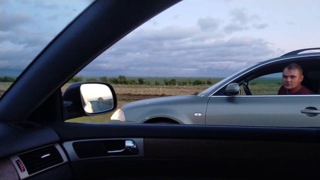 А6 С5 2.4 и Пассат В5 1,8т. Спонтанная гонка...