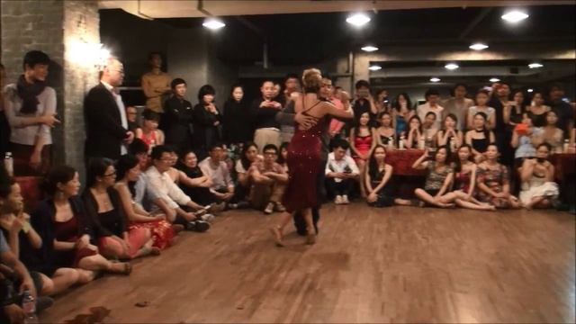 2013 Tango Ensueño Carlos Espinoza & Noelia Hurtado Grand Milonga 2 смотреть онлайн
