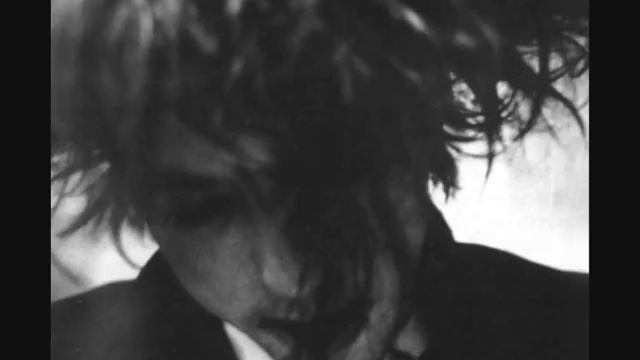 THE CURE - Love Will Tear Us Apart (Joy Division COVER) смотреть онлайн