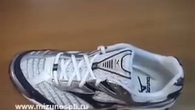 Кроссовки MIZUNO Lightning 6 смотреть онлайн