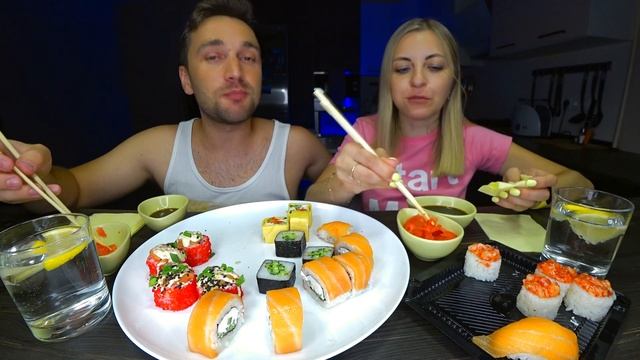 МУКБАНГ - СУШИ И РОЛЛЫ / ЧТО ДОЛЖНА ДЕЛАТЬ ЖЕНЩИНА В ОТНОШЕНИЯХ С МУЖЧИНОЙ смотреть онлайн