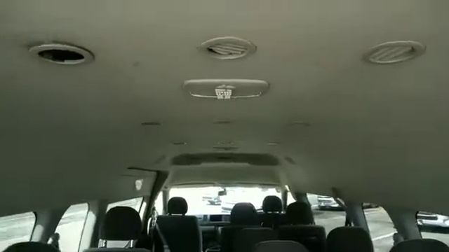 TOYOTA HIACE COMMUTER GL 14 SEATER смотреть онлайн