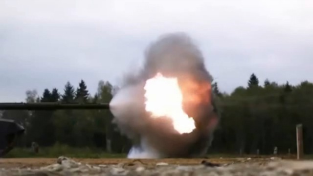 Выстрел танка смотреть онлайн