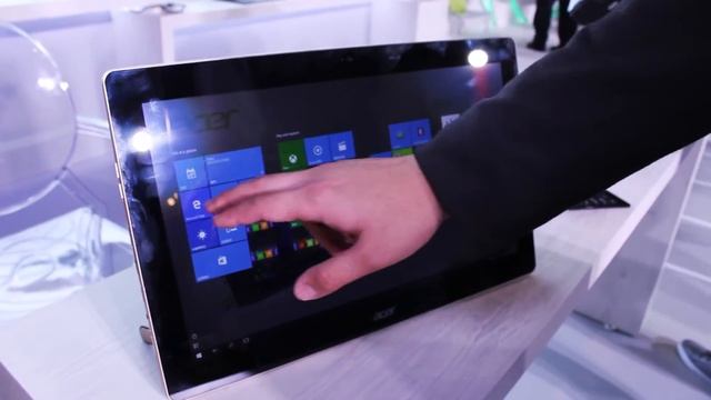 Liputan Pelancaran Acer Aspire R14 & Z3-700 di Taiwan смотреть онлайн