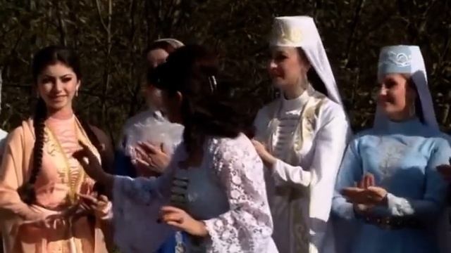 Осетинские песни (Сослан Дзуцев и Эльвира Кусова) смотреть онлайн