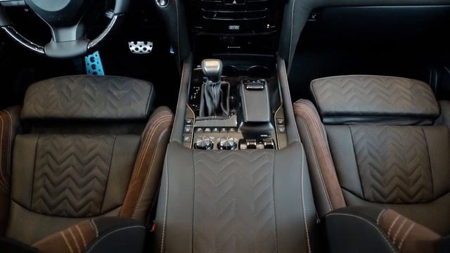 Lexus LX 570, новый дизайн салона! [ПЕРЕТЯЖКА LEXUS LX НОВИНКА 2022]