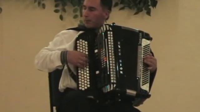 A. Barberena plays Pazzola's Libertango on Midi Accordion смотреть онлайн