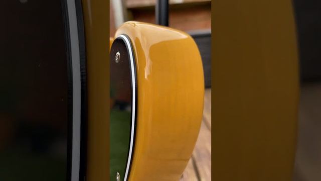 Fender Player Telecaster. MN Butterscotch Blonde