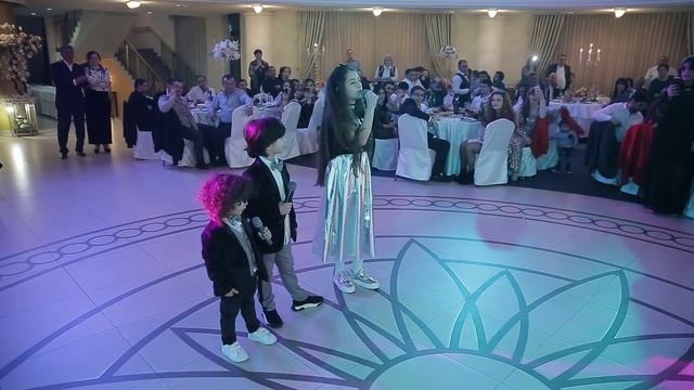 ARA & EMMA Harazat hogi Հարազատ հոգի смотреть онлайн