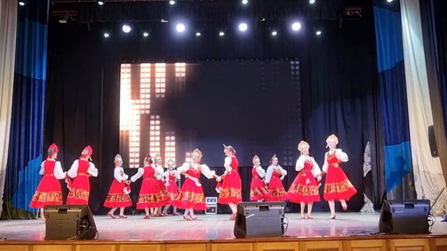 Девичья плясовая смотреть онлайн