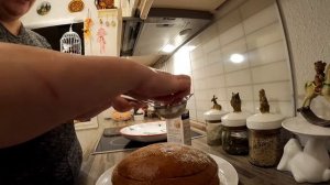 БИСКВИТ МОЕЙ БАБУШКИ/ЗАВАРНОЙ КРЕМ С ВАРЕНОЙ СГУЩЁНКОЙ/