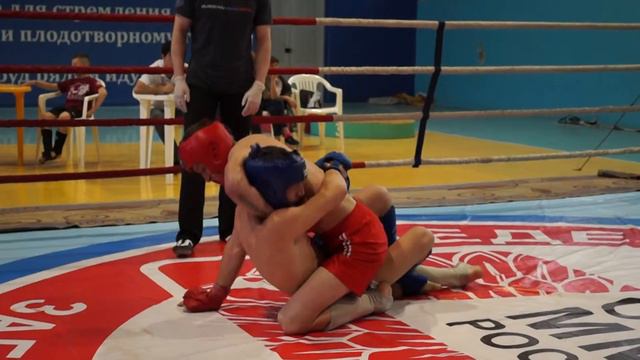 Плужаров Юрий бой за 3-е место 1-й раунд (65.8кг) Чита соревнование ММА 27-28 мая 2017 год смотреть онлайн