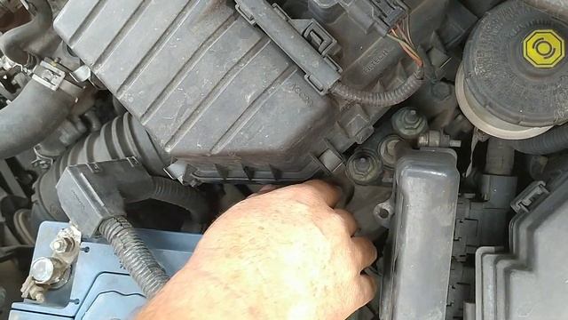 Como medir aceite a caja automática con motor encendido смотреть онлайн