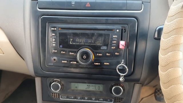 Installing Sony Subwoofer 1800 watts + booston 4 channel amplifier in Volkswagen Vento смотреть онлайн