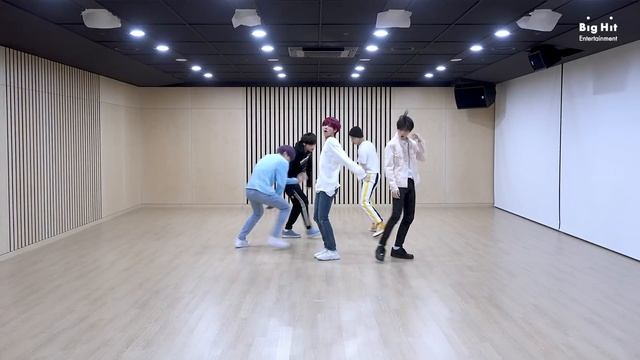 TXT (투모로우바이투게더) ‘Drama’ Dance Practice смотреть онлайн