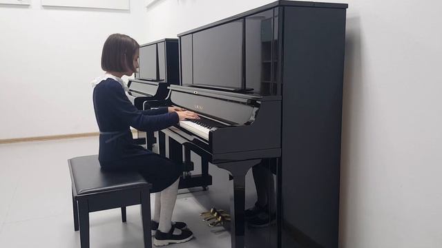 Л. Моцарт Бурре. Клинкова Мария, 10 лет. Общее фортепиано. смотреть онлайн