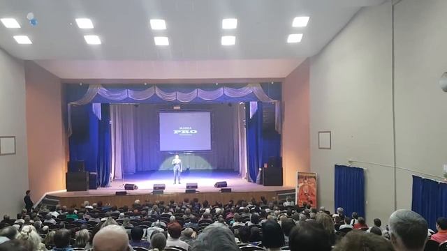 Поздравляем всех женщин с наступающим праздником 8 марта! Ваш Kapous Center! смотреть онлайн