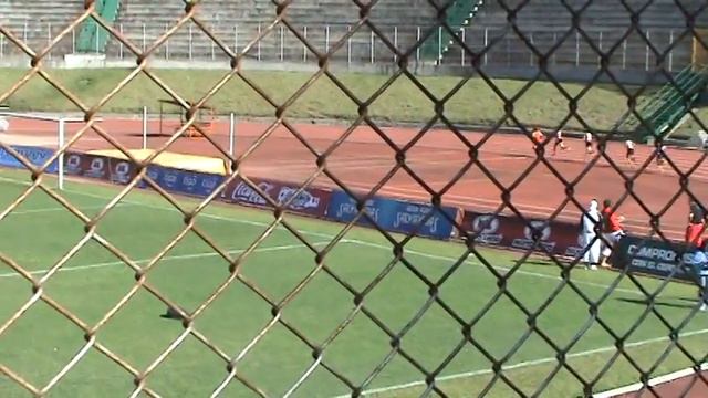 800m Ara López Varela en intersuj Guatemala смотреть онлайн