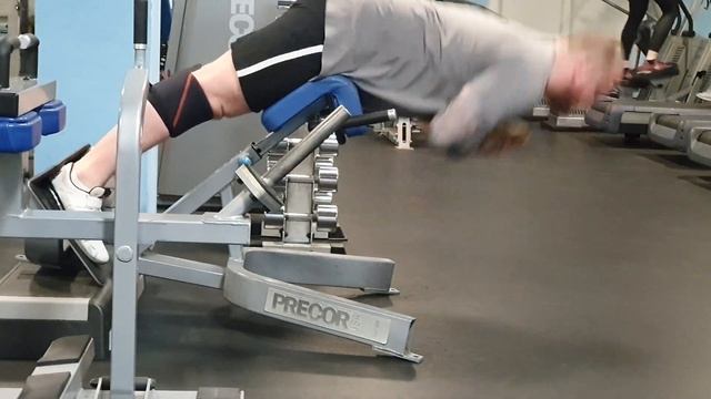 гиперэкстензия 20п с 15кг смотреть онлайн