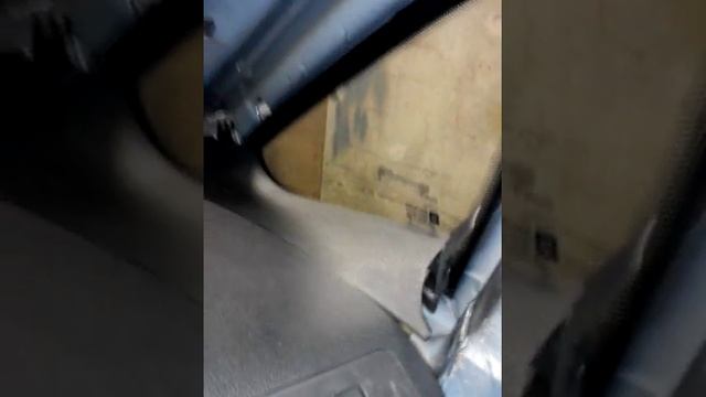 Как снять пластик с передней форточки Opel Zafira B смотреть онлайн