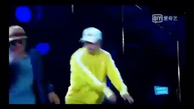 Jackson Wang GOT7 DANCE смотреть онлайн