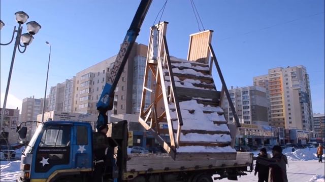 Монтаж ели и горки 2016. Тополинка. смотреть онлайн