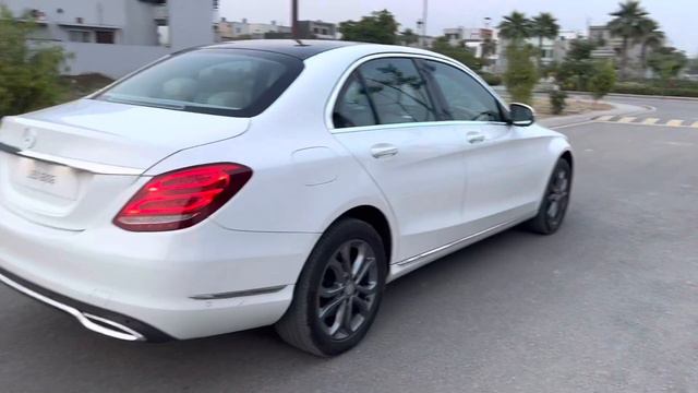 Mercedes Benz C180 2015 Model смотреть онлайн