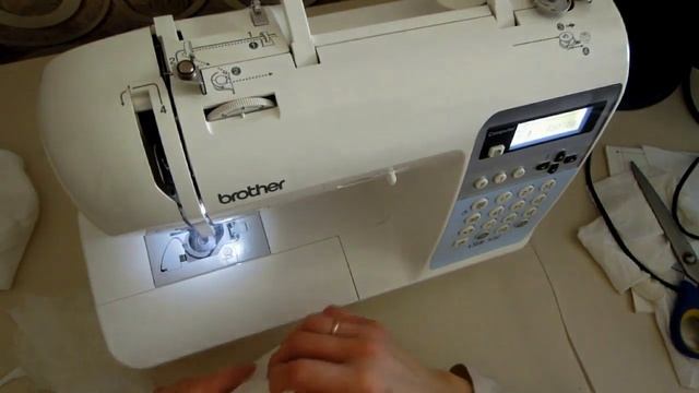 Маска для Лица Видео +ВЫКРОЙКА. Защитная Многоразовая из ТКАНИ 4-х слойная. //Как СШИТЬ МАСКУ М смотреть онлайн